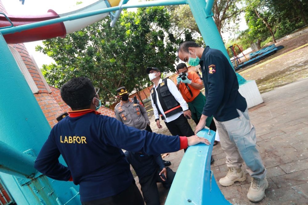 Polisi Periksa 11 Orang Terkait Ambrolnya Perosotan Kenpark Surabaya