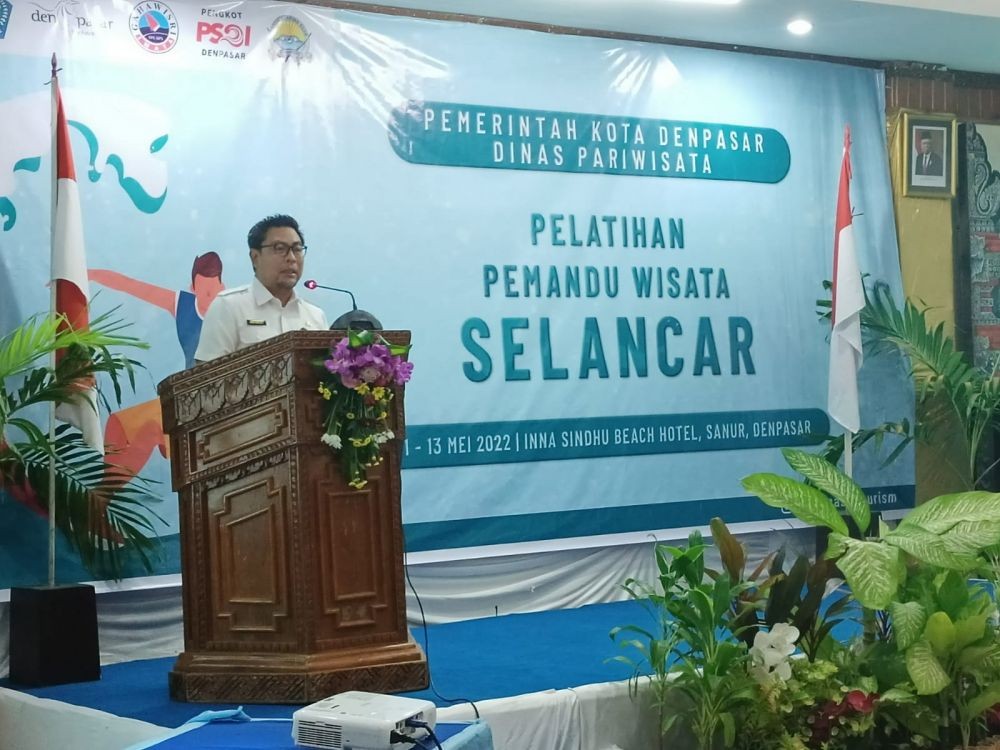 40 Pemandu Wisata Selancar di Sanur Ikut Pelatihan 