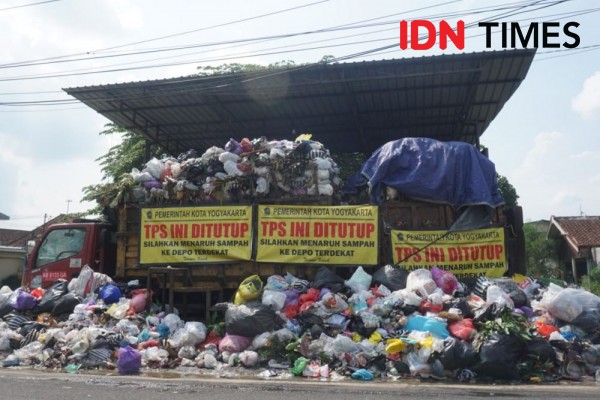 UGM Rancang Program KKN Bantu Warga Kelola Sampah Rumah Tangga