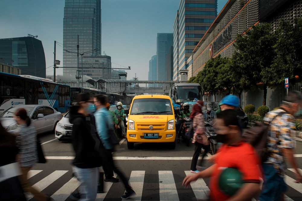 DHL Express Mulai Gunakan Kendaraan listrik di Indonesia 
