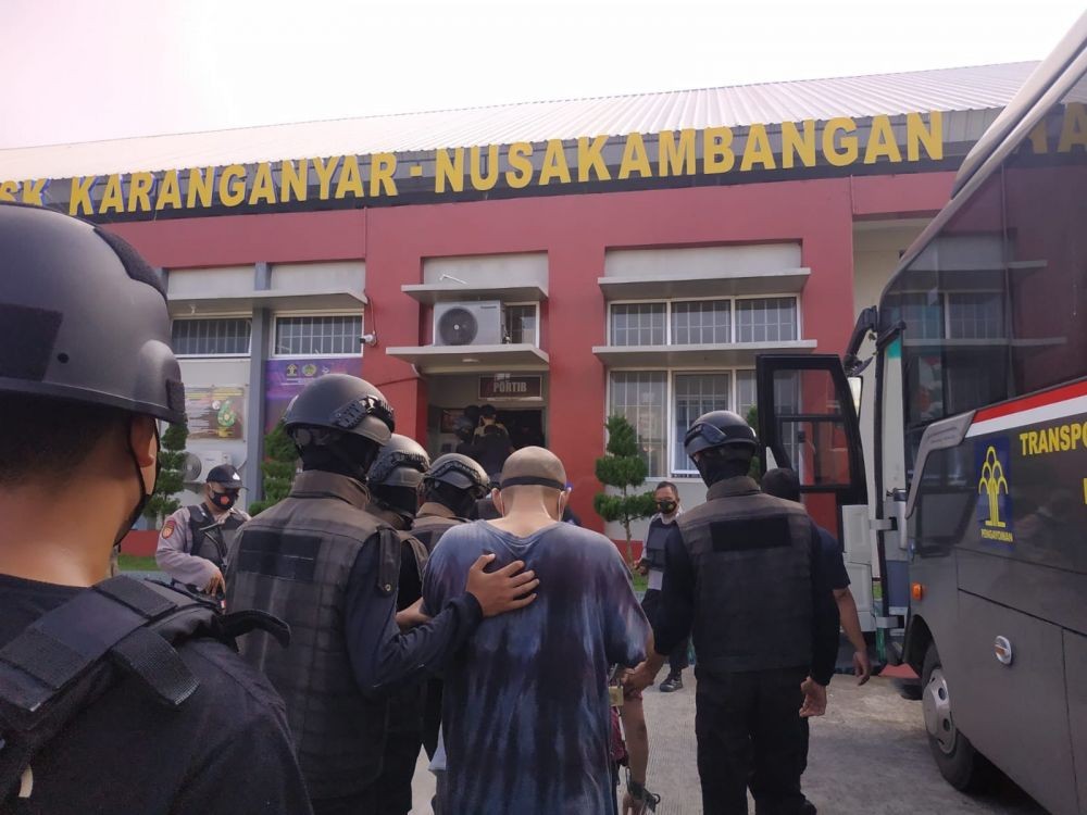 Potret Bandar Narkoba Semarang saat Dijebloskan Sel Super Maximum Nusakambangan