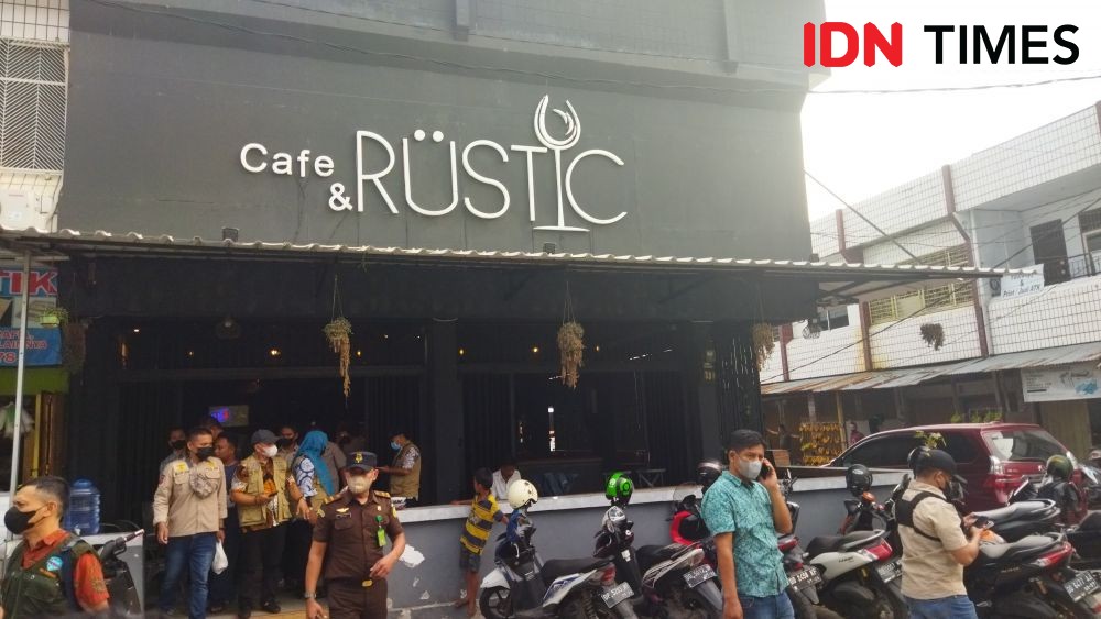 Pemkot Makassar Segel Bar Nekat Buka di Bulan Ramadan