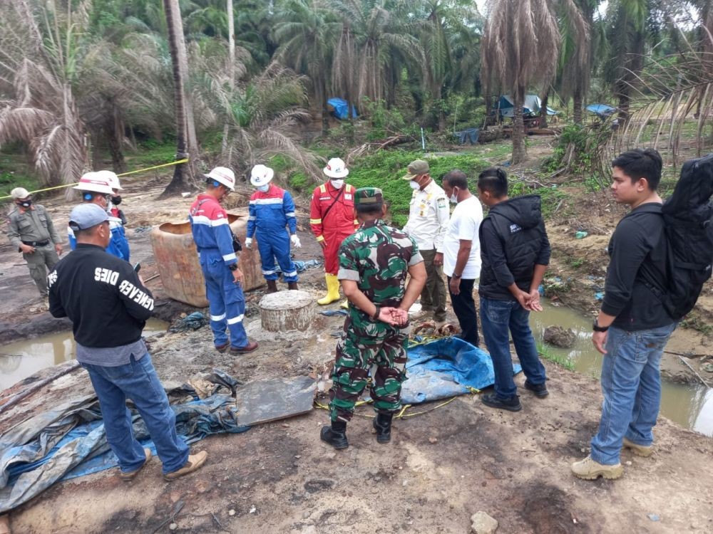 Sumur Pengeboran Minyak Ilegal yang Meledak di Aceh Timur Ditutup