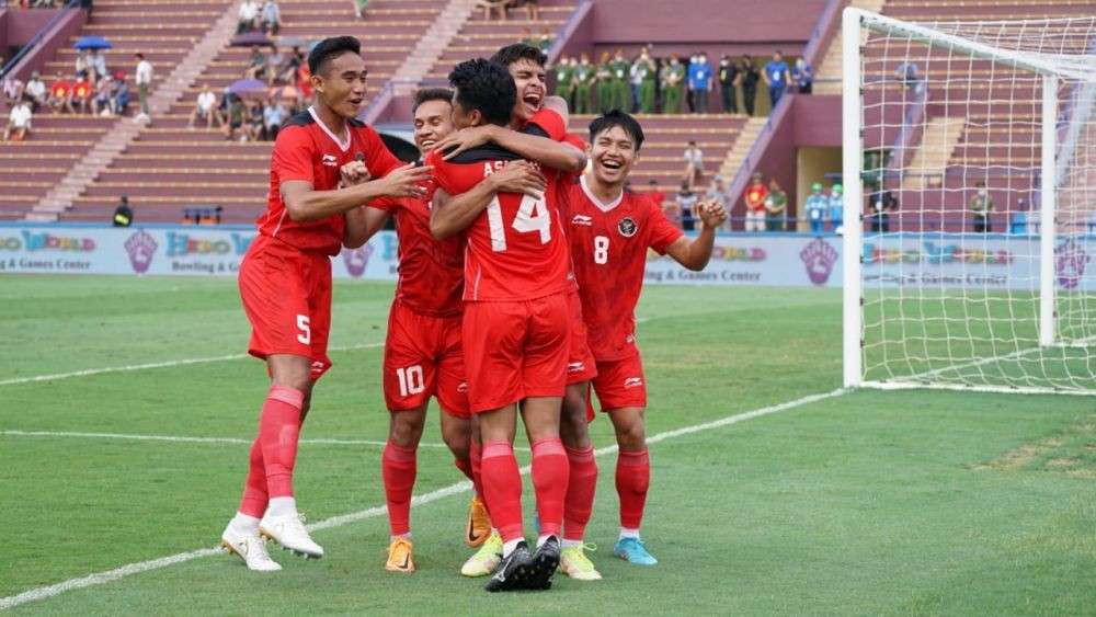 Timnas Emas SEA Games, Jokowi Traktir Menteri Makan Durian di Medan