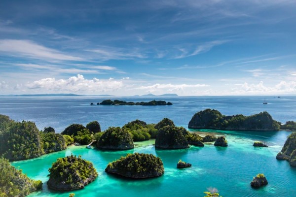 10 Alasan Kenapa Kamu Harus ke Raja Ampat Sekali Seumur Hidup
