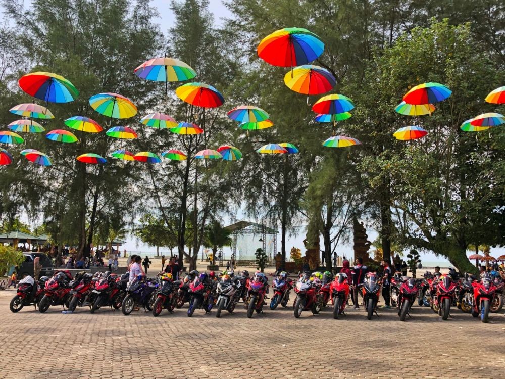 Komunitas CBR Sumut Gelar Halalbihalal Ke Pantai Bali Lestari 