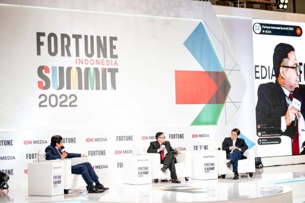 Mandiri Institute: Ekonomi Indonesia 2022 Diprediksi Tetap Solid!