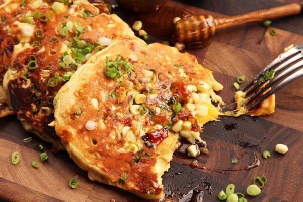 Resep Pancake Isi Jagung yang Super Mudah, Bisa untuk Sarapan, nih!