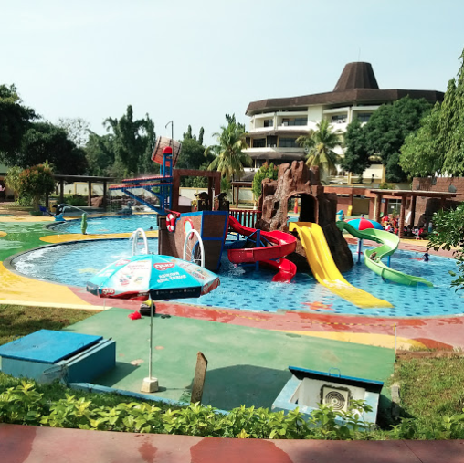 Panas dan Gerah? Main Air di 5 Waterpark di Cilegon Ini