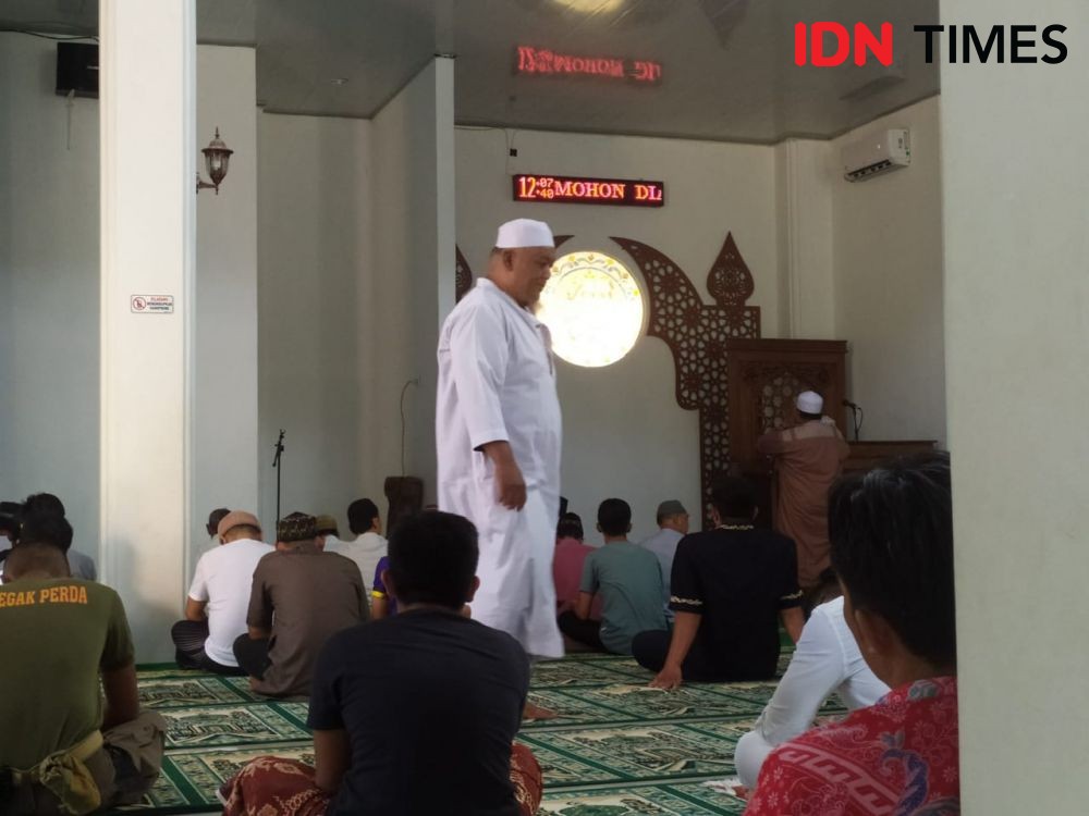 Kisah Heri Susanto, Dulu Jawara Gulat Lampung Kini Marbot Masjid 