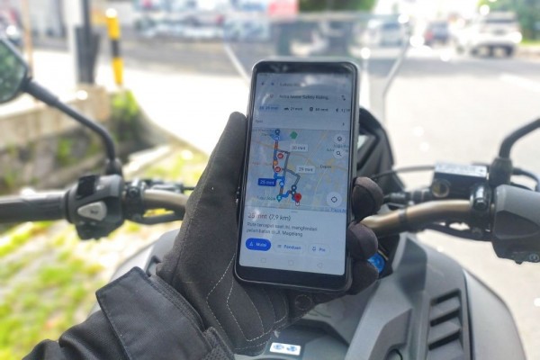 4 Tips Aman Bikers Gunakan Aplikasi Navigasi, Tak Melulu Andalkan Alat