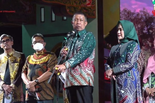 Purnatugas Wali Kota Yogyakarta Diantar dengan Acara Meriah