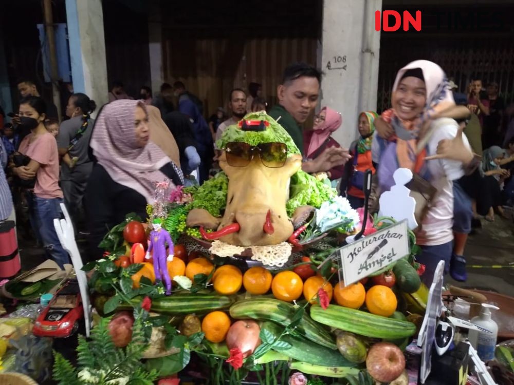 Rakyat dan Pejabat Melebur Ramaikan Festival Rujak Uleg