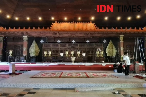 Dekorasi Pernikahan Idayati dan Anwar Usman Jawa Klasik, Joglo Lengkap