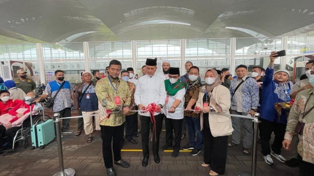 Jemaah Umrah Bisa Terbang Lagi dari Kualanamu Menuju Madinah