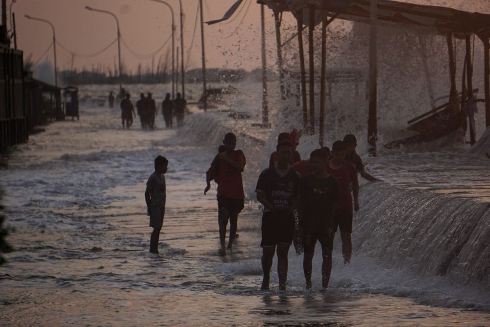 Banjir Rob Pekalongan, Wisata Laut Ditutup, Masih Ada 160 Pengungsi 