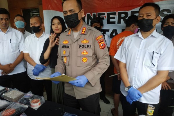 Tanam dan Jual Ganja Secara Online, Pria di Bandung Ditangkap Polisi