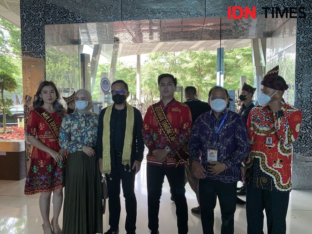 Ayam Goreng Resto Begadang Favorit Walikota Bogor Bima Arya di Lampung
