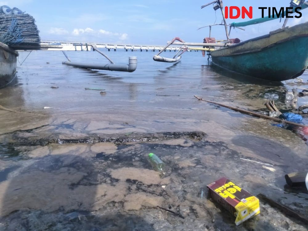 Teluk Diduga Tercemar Limbah, Nelayan di Bima Belum Bisa Melaut