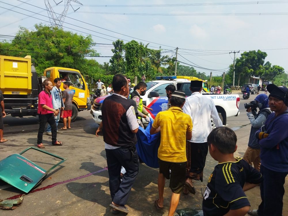 Kecelakaan Maut Minibus-Motor di Serang, Dua Orang Meninggal