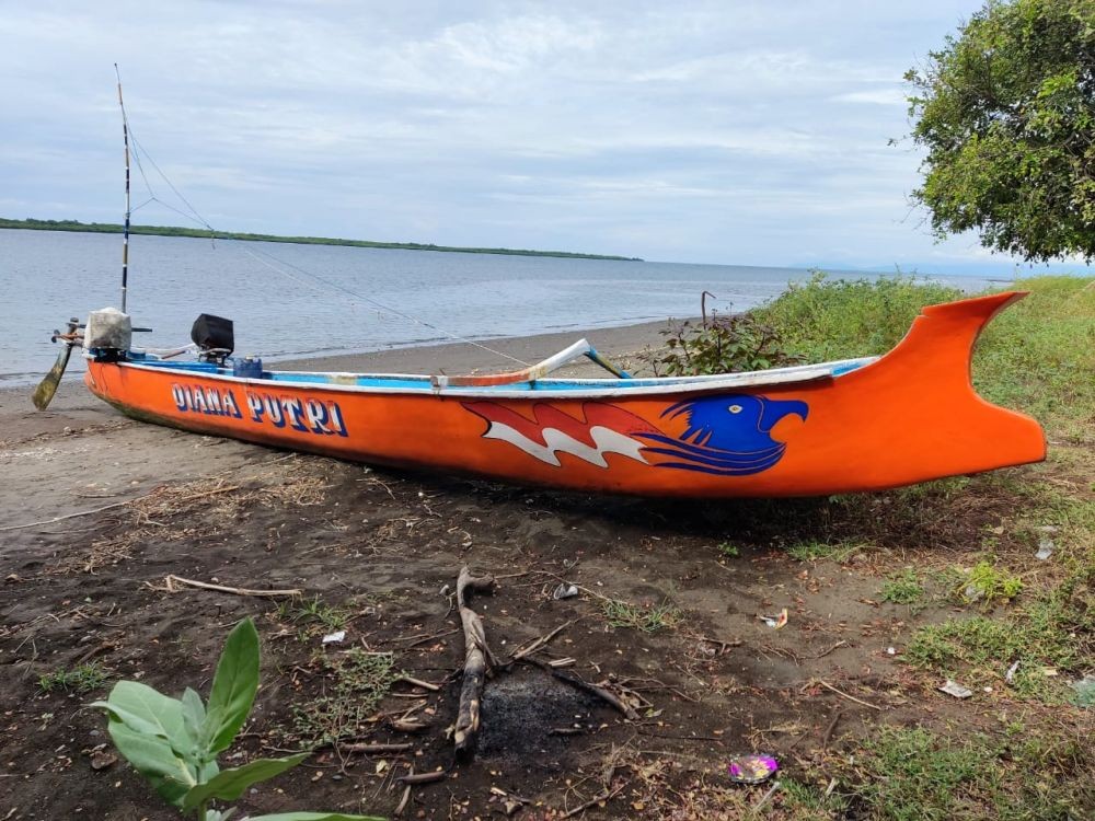 Diterjang Badai, Nelayan Asal Lombok Terdampar hingga Sumbawa 