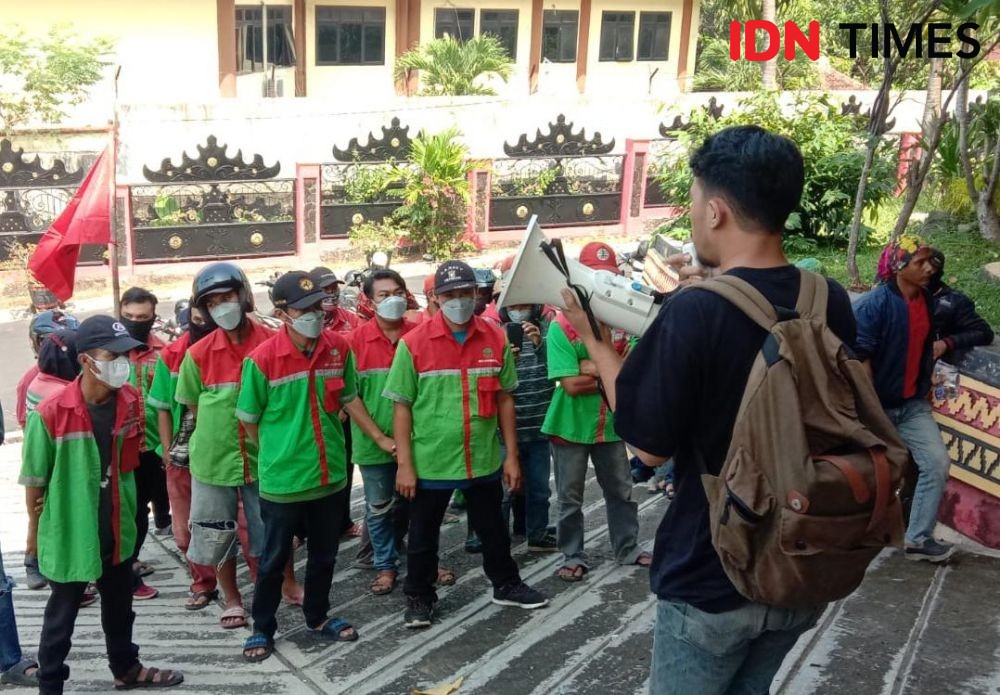 Apeksi ke-22 Diwarnai Aksi Demo Tenaga Kebersihan DLH Bandar Lampung