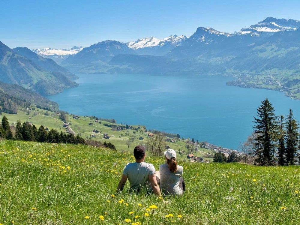 8 Destinasi Wisata Alam Paling Indah di Swiss, Cantiknya Bukan Main!