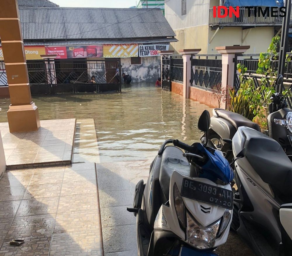 Nestapa Warga Pulau di Bandar Lampung, Banjir Rob Langganan Tiap Tahun