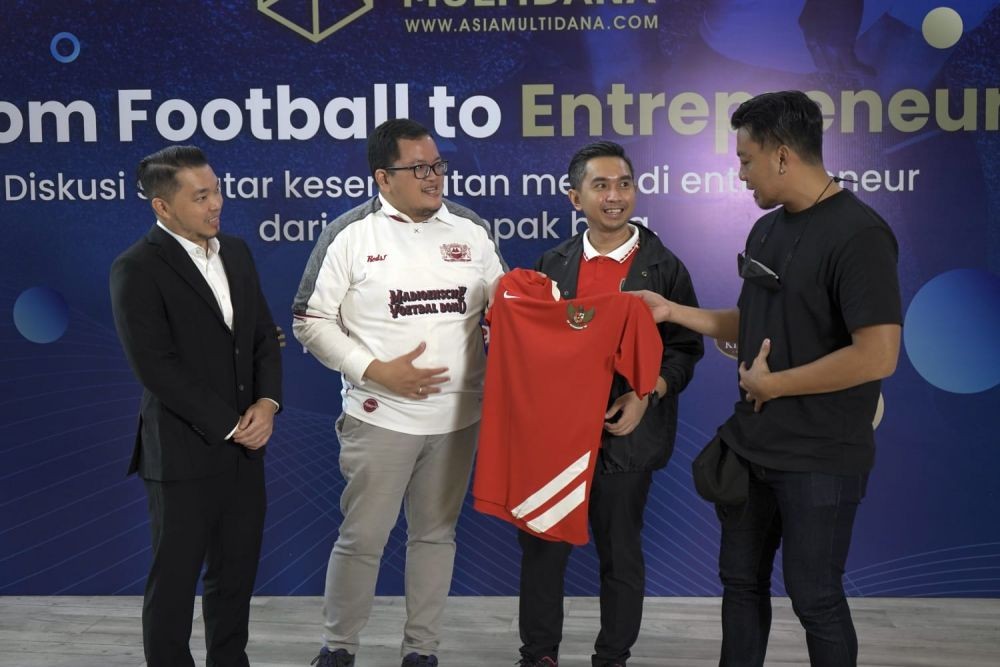 Asia Multidana Berikan Edukasi Entrepreneurship Untuk Fans Sepakbola