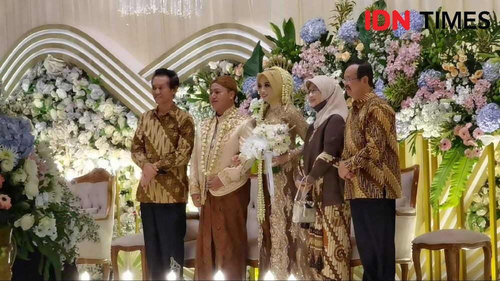 Gus Karim Sumringah Pernikahan Putranya Dihadiri Presiden Jokowi