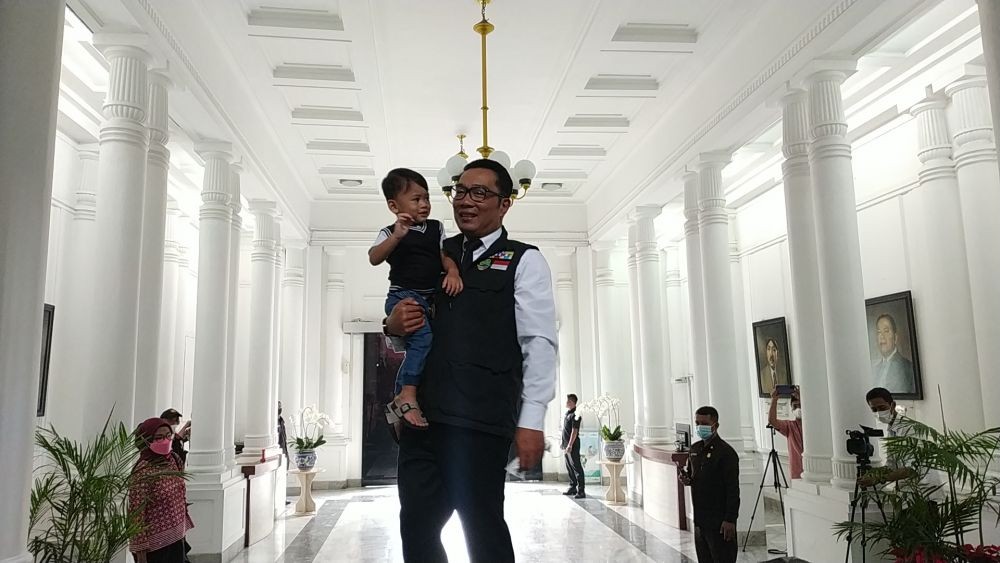 Ini yang Dibahas Ridwan Kamil di Hari Pertama Kerja di Gedung Sate 