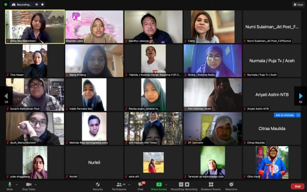 40 Jurnalis Perempuan Dilatih Liputan Investigasi oleh Dandhy Laksono