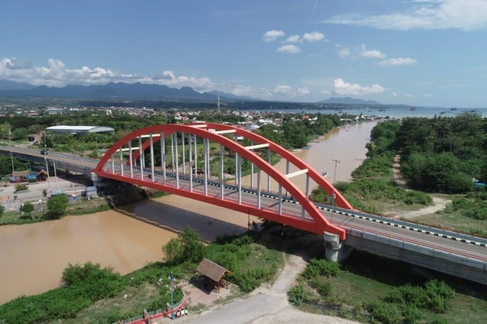 PUPR Alokasikan Rp350 Miliar Perbaiki Jalan Daerah Rusak Parah di NTB 
