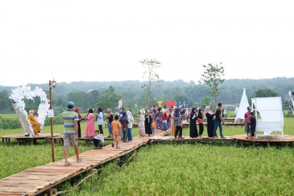Taman Pesona Khayangan, Destinasi Wisata Kekinian di Tuban