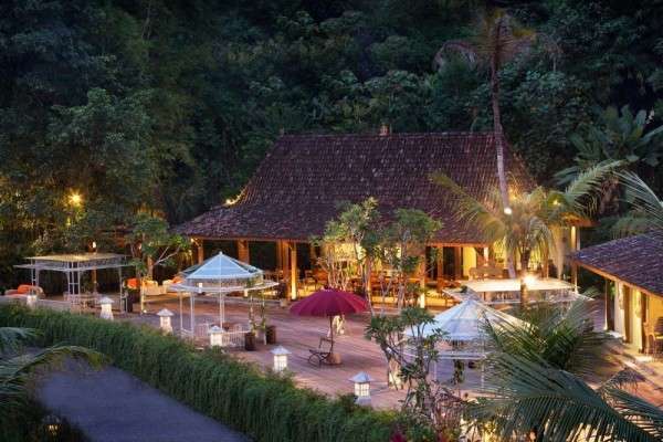 Rekomendasi Tempat Makan Di Sekitar Candi Borobudur