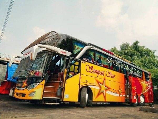 5 Jenis-jenis Bus Di Indonesia Yang Populer