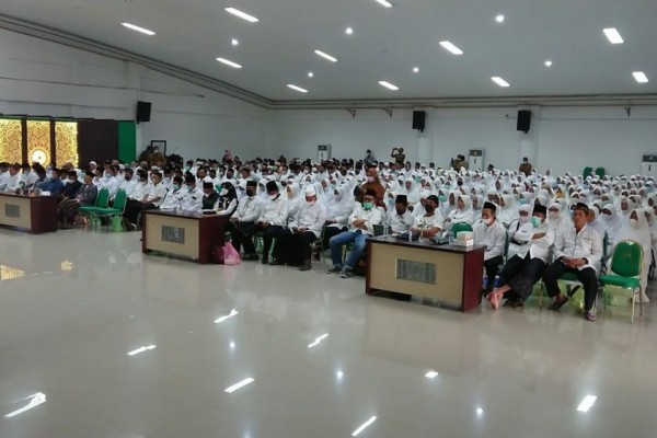 Terkonfirmasi Positif COVID-19, 2 CJH Tulungagung Tertunda Berangkat