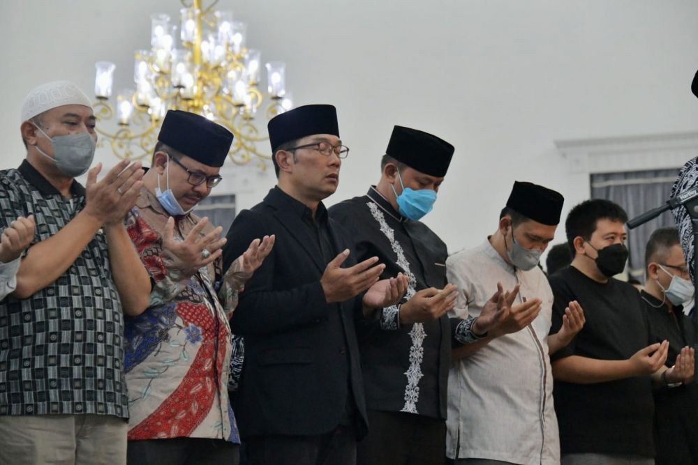Ini Teknis Persemayaman Emmeril Kahn Mumtadz Setibanya di Bandung 