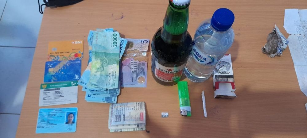 Patroli dan Razia, Polisi Amankan Bong Sabu dan 405 Botol Arak di Bima