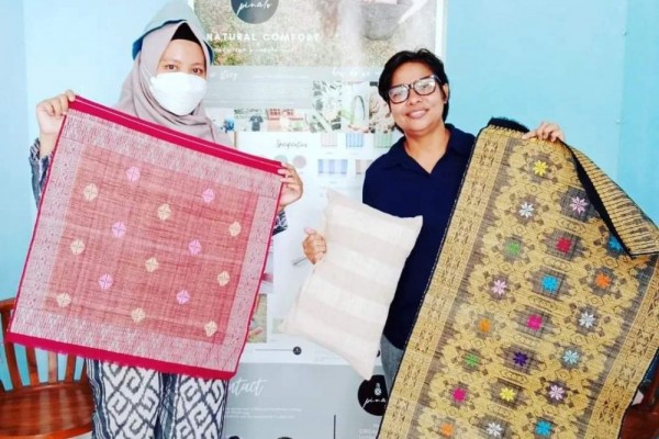 Keren! Produk Olahan Limbah Daun Nanas dari NTB Tembus Pasar Eropa