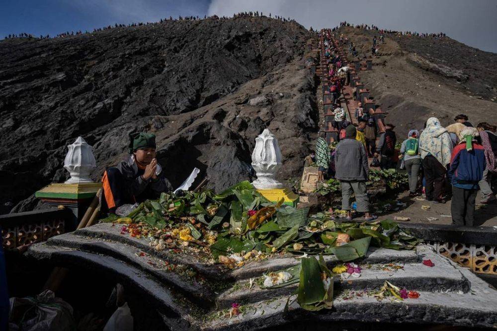 Fakta Unik Yadnya Kasada, Upacara Sakral Khas Suku Tengger