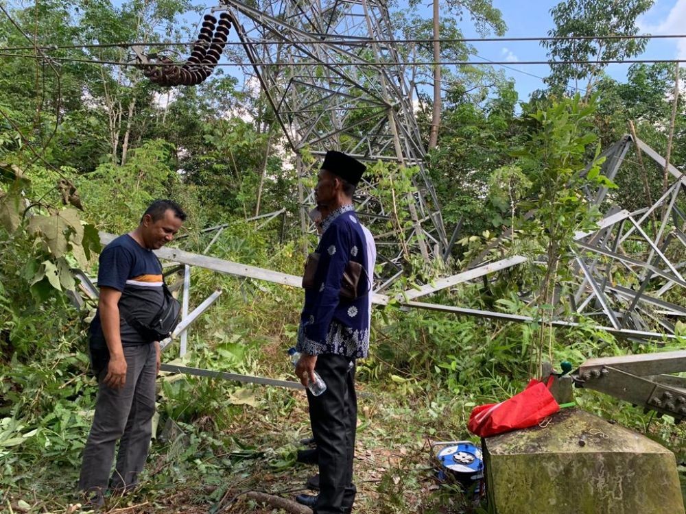 Diduga Siku Penyangga Dicuri, Tower Sutet di Tungkal Jaya Muba Roboh
