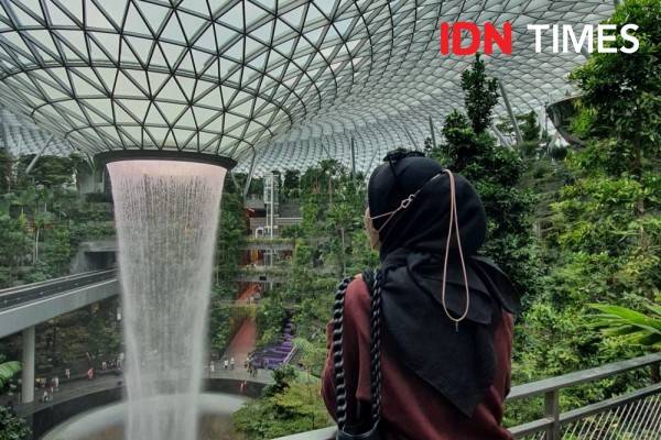 10 Aktivitas Seru Di Bandara Changi Singapura