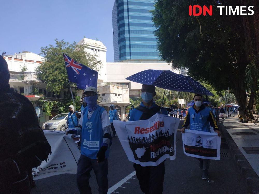 Cari Kepastian, Pengungsi Afghanistan Longmarch di Surabaya 