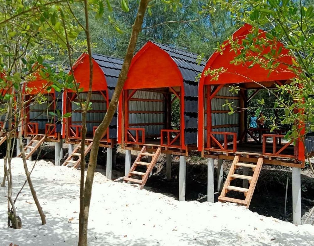 Asyiknya Wisata Edukasi Pantai Mangrove di Serdang Bedagai