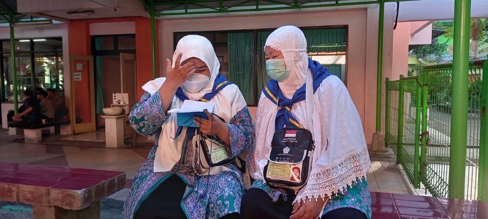 Gantikan Ayahnya, Arek Sidoarjo Ini Jadi Jemaah Haji Termuda