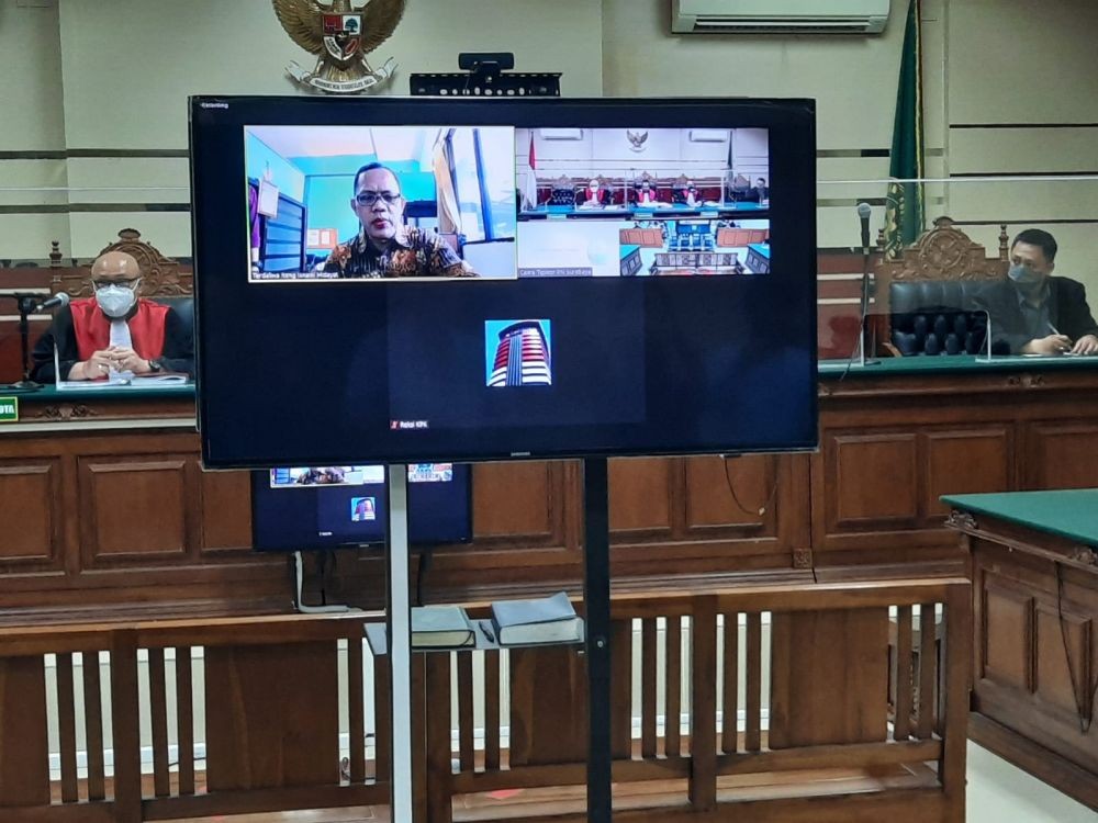 Jalani Dakwaan, Hakim Itong Tak Mau Sidang Online