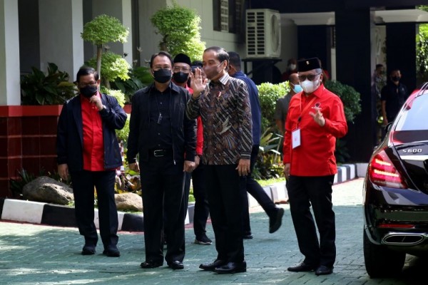 Jokowi Tiba Di Batutulis Jelang Pengumuman Capres PDIP