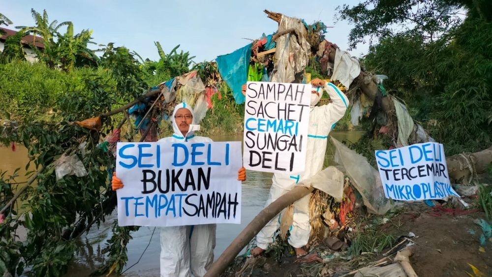 Darurat  Mikroplastik, Ketika Sungai di NTB Dijadikan Tong Sampah 