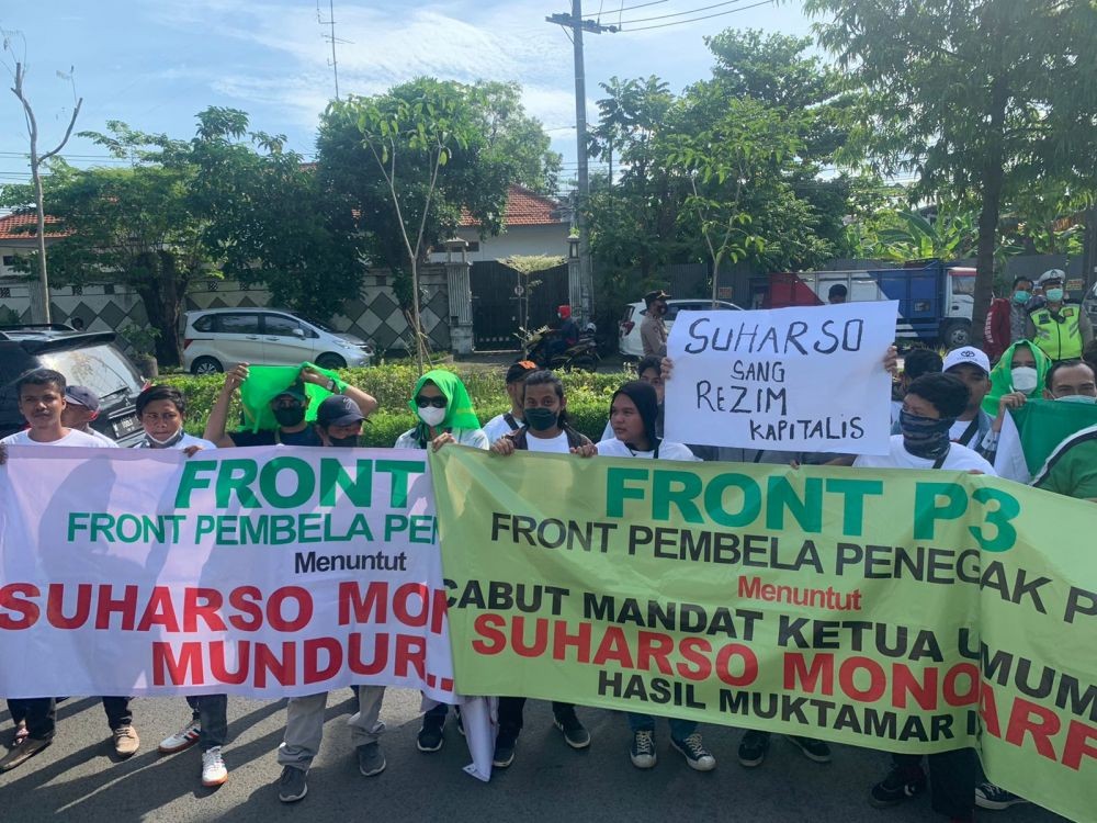 Dituding Tak Bawa Perbaikan, Massa PPP Surabaya Minta Suharso Mundur